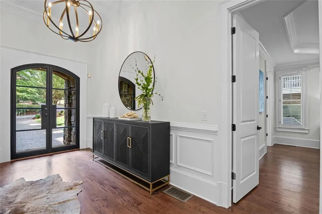 1735 High Trail, Atlanta, Georgia 30339, 6 Bedrooms Bedrooms, ,7 BathroomsBathrooms,Residential,For Sale,1735 High Trail,7670702