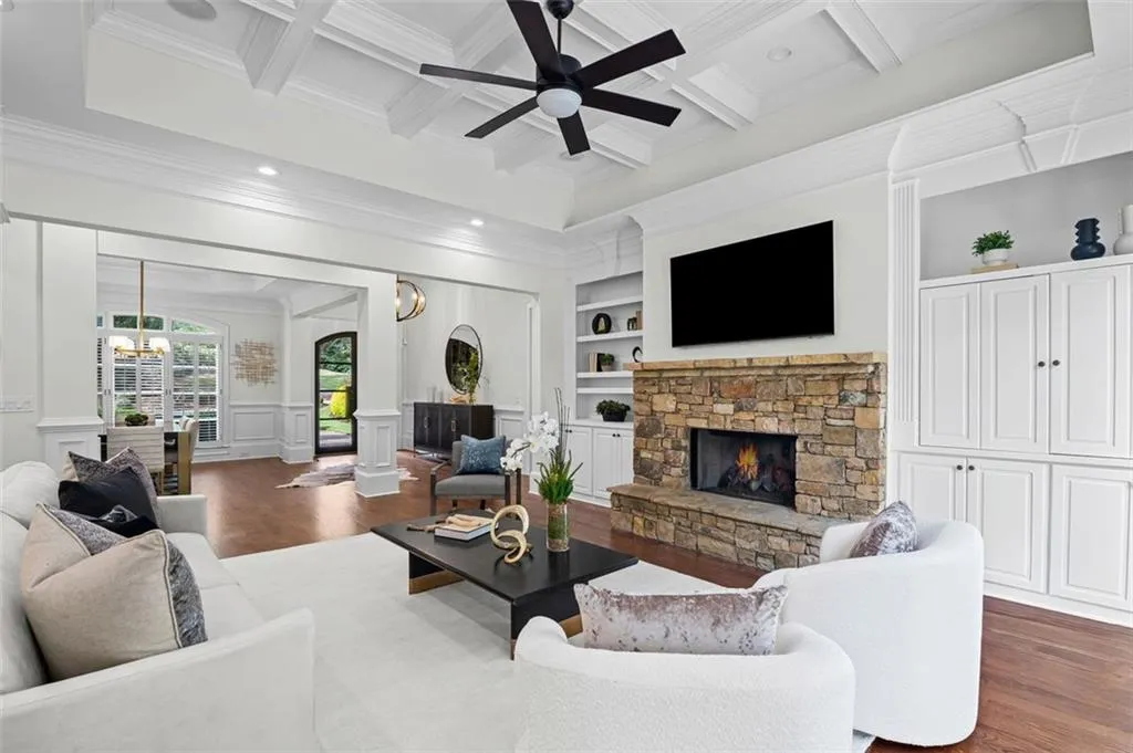 1735 High Trail, Atlanta, Georgia 30339, 6 Bedrooms Bedrooms, ,7 BathroomsBathrooms,Residential,For Sale,1735 High Trail,7670702