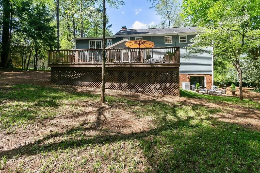 6385 River Overlook Drive, Sandy Springs, Georgia 30328, 5 Bedrooms Bedrooms, ,4 BathroomsBathrooms,Residential,Sold,6385 River Overlook Drive,6537014