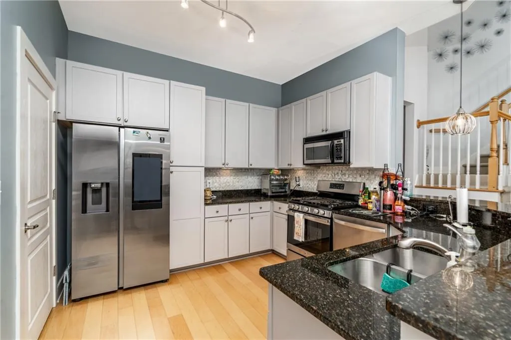 799 Hammond Drive Unit 424, Sandy Springs, Georgia 30328, 2 Bedrooms Bedrooms, ,2 BathroomsBathrooms,Residential,Sold,799 Hammond Drive Unit 424,7019556