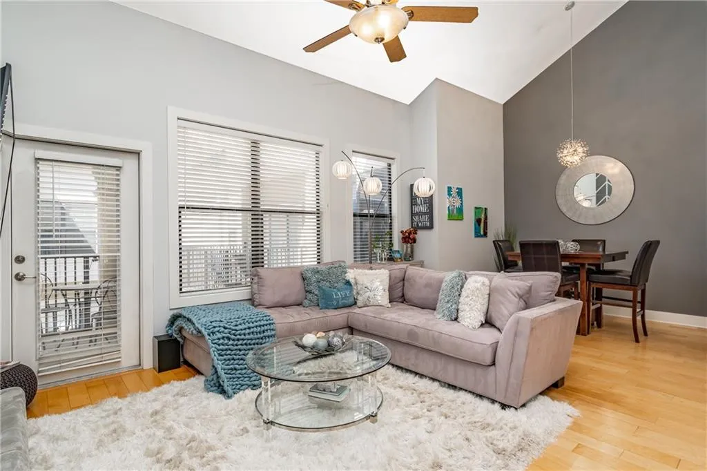 799 Hammond Drive Unit 424, Sandy Springs, Georgia 30328, 2 Bedrooms Bedrooms, ,2 BathroomsBathrooms,Residential,Sold,799 Hammond Drive Unit 424,7019556
