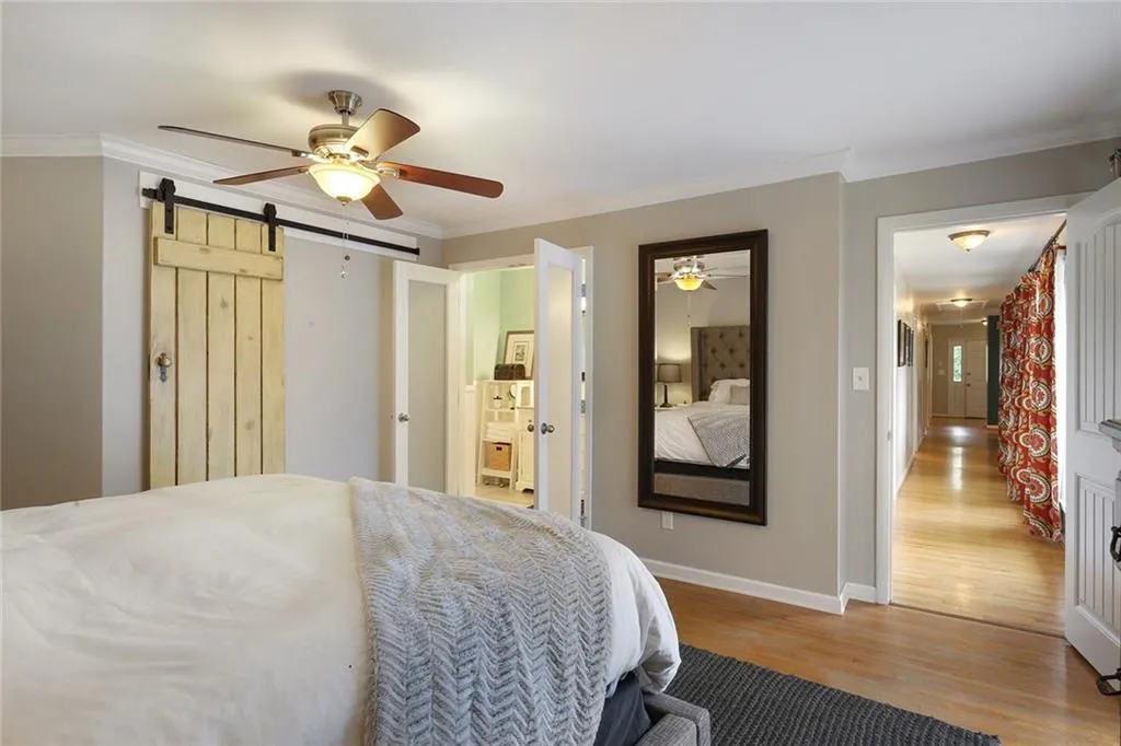 715 Glenforest Road, Atlanta, Georgia 30328, 3 Bedrooms Bedrooms, ,2 BathroomsBathrooms,Residential,Sold,715 Glenforest Road,6091086