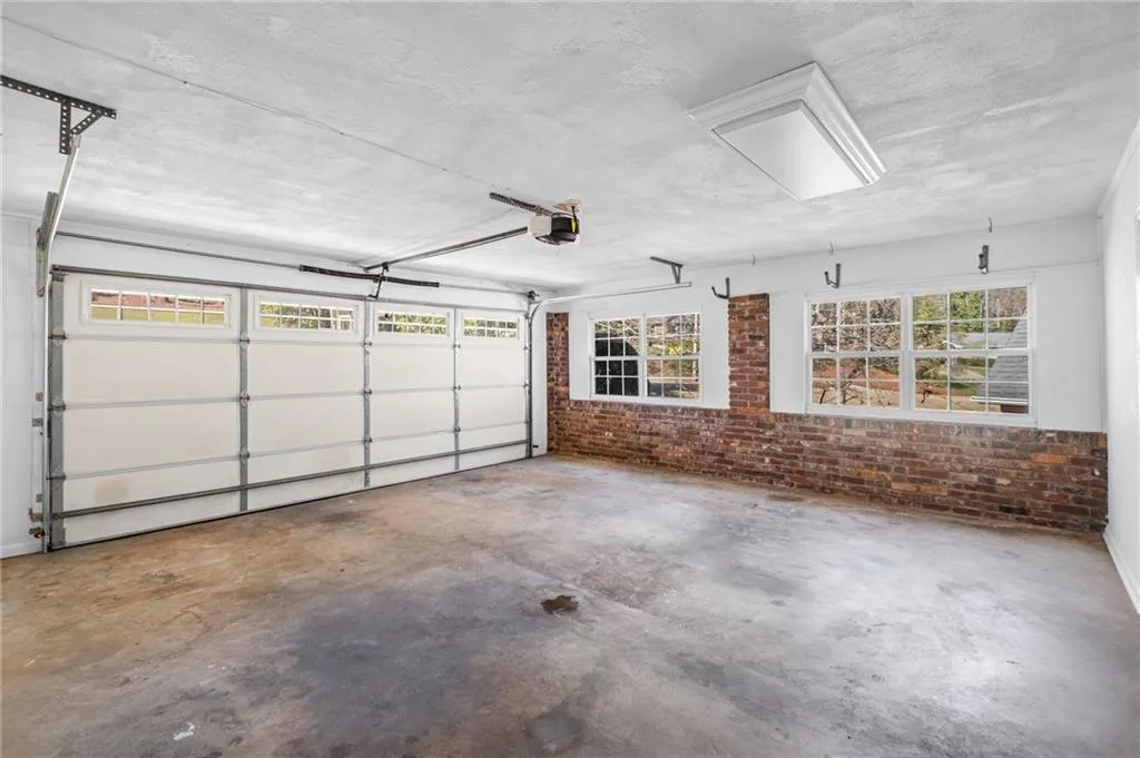 235 Abington Drive, Sandy Springs, Georgia 30328, 4 Bedrooms Bedrooms, ,2 BathroomsBathrooms,Residential,For Sale,235 Abington Drive,7731761