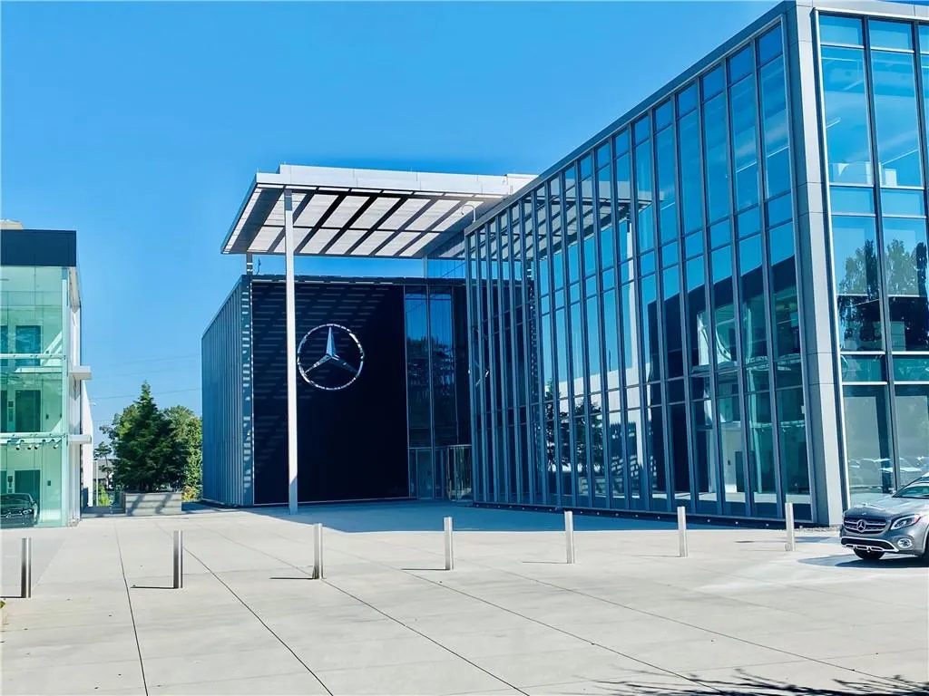 6985 Wycombe Road, Sandy Springs, Georgia 30328, 6 Bedrooms Bedrooms, ,3 BathroomsBathrooms,Residential,Sold,6985 Wycombe Road,6949540