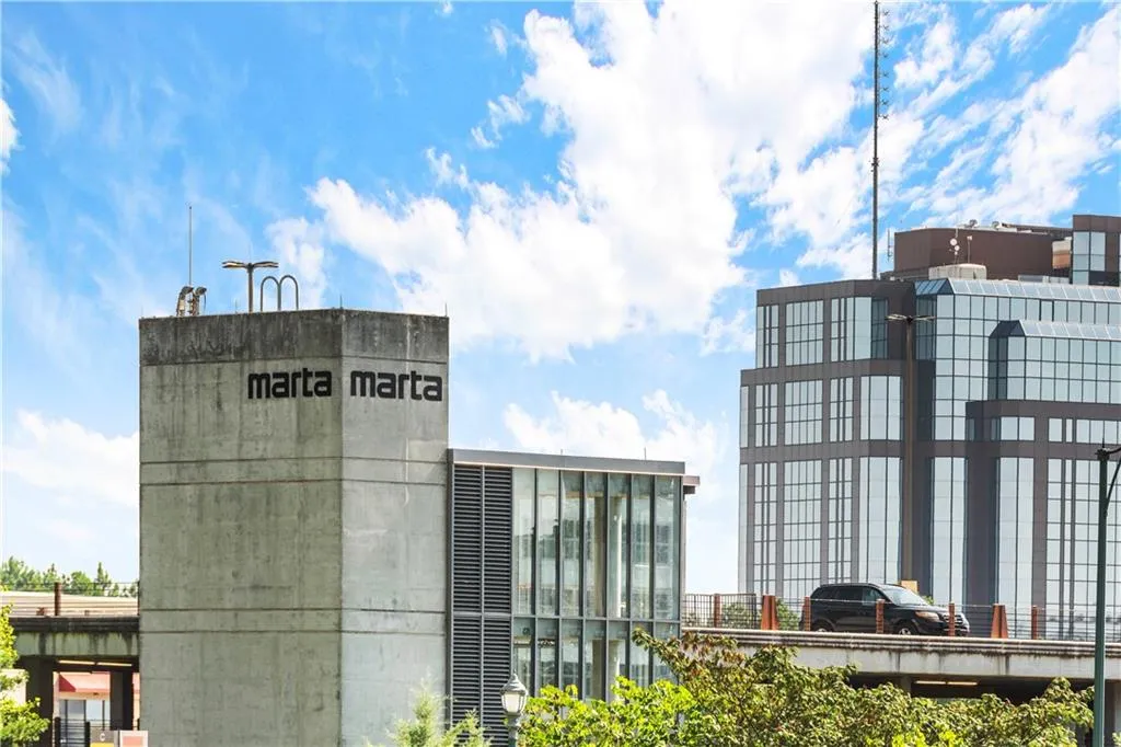 6985 Wycombe Road, Sandy Springs, Georgia 30328, 6 Bedrooms Bedrooms, ,3 BathroomsBathrooms,Residential,Sold,6985 Wycombe Road,6949540