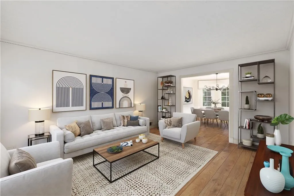 6985 Wycombe Road, Sandy Springs, Georgia 30328, 6 Bedrooms Bedrooms, ,3 BathroomsBathrooms,Residential,Sold,6985 Wycombe Road,6949540