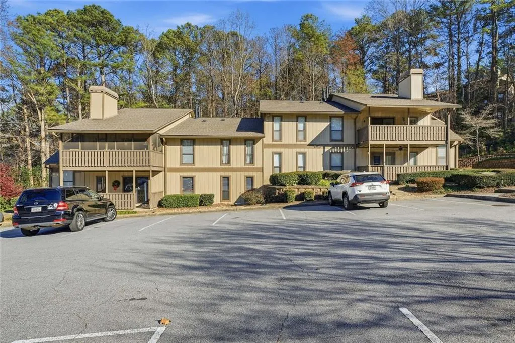 1104 Woodcliff Drive, Atlanta, Georgia 30350, 2 Bedrooms Bedrooms, ,2 BathroomsBathrooms,Residential,For Sale,1104 Woodcliff Drive,7691897