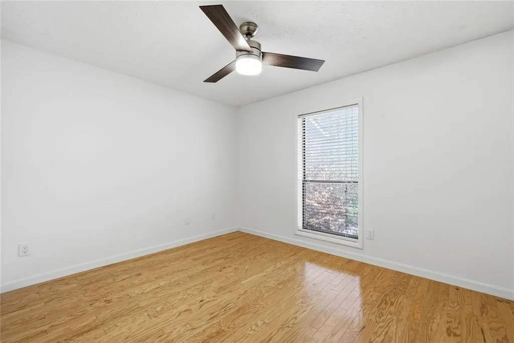 1104 Woodcliff Drive, Atlanta, Georgia 30350, 2 Bedrooms Bedrooms, ,2 BathroomsBathrooms,Residential,For Sale,1104 Woodcliff Drive,7691897