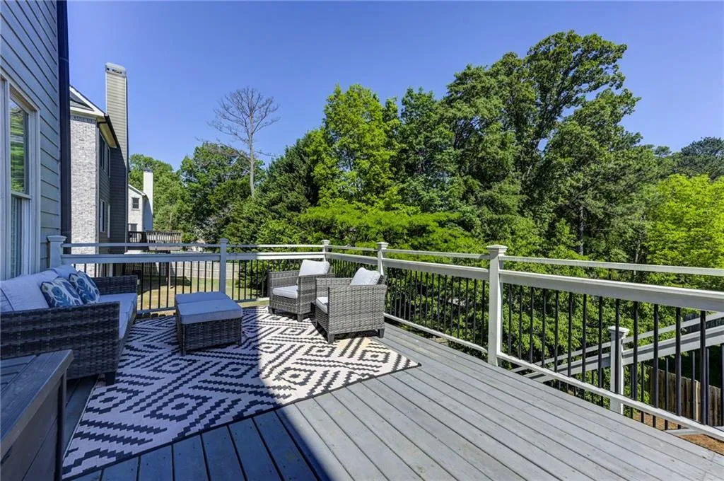 1892 Raven Hill Drive Ne, Atlanta, Georgia 30319, 5 Bedrooms Bedrooms, ,4 BathroomsBathrooms,Residential,Sold,1892 Raven Hill Drive Ne,7574916