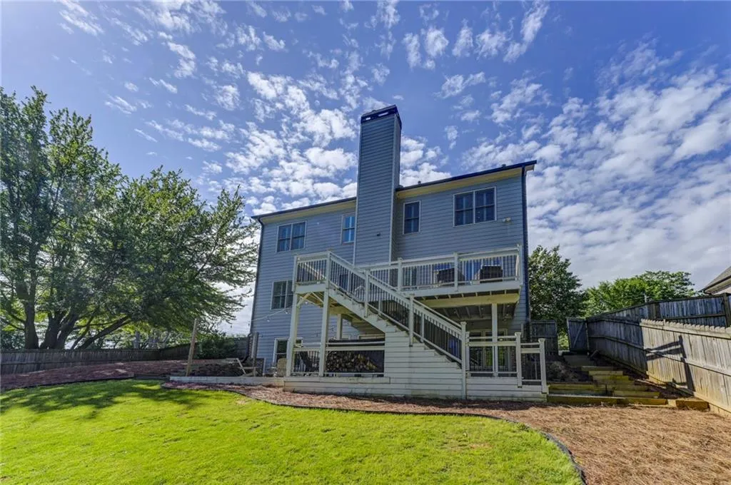 1892 Raven Hill Drive Ne, Atlanta, Georgia 30319, 5 Bedrooms Bedrooms, ,4 BathroomsBathrooms,Residential,Sold,1892 Raven Hill Drive Ne,7574916