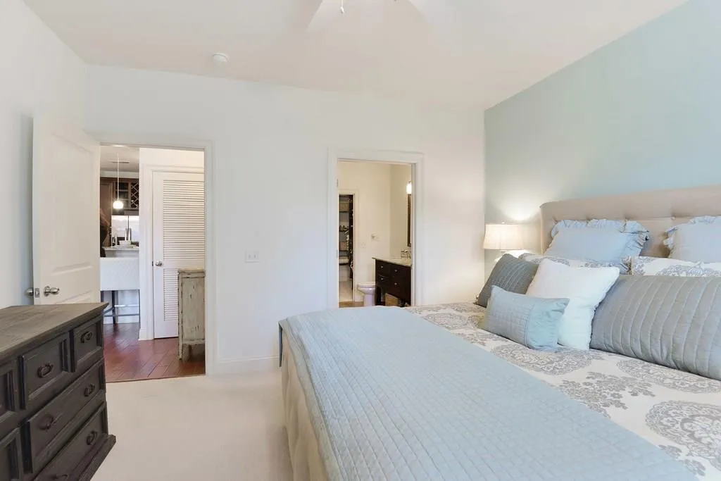 901 Abernathy Drive Unit 4060, Atlanta, Georgia 30328, 2 Bedrooms Bedrooms, ,2 BathroomsBathrooms,Residential,Sold,901 Abernathy Drive Unit 4060,6076916