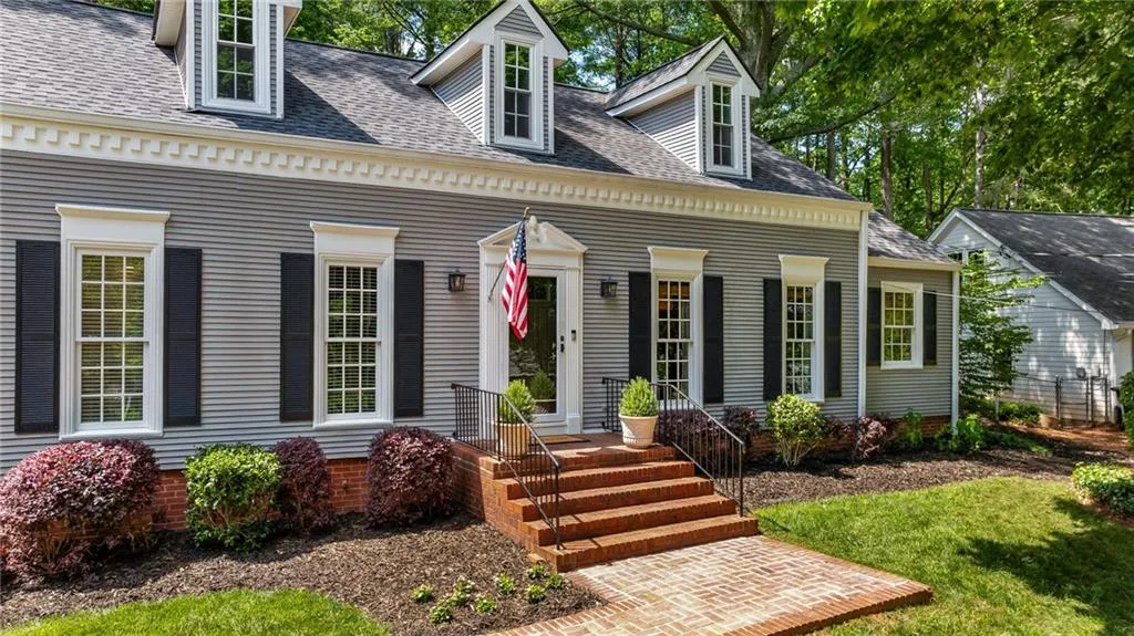 6800 Wright Road, Atlanta, Georgia 30328, 5 Bedrooms Bedrooms, ,3 BathroomsBathrooms,Residential,Sold,6800 Wright Road,7575579