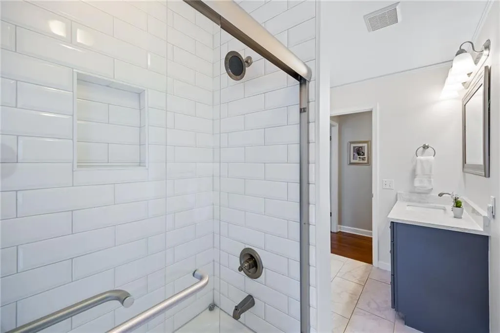 6800 Wright Road, Atlanta, Georgia 30328, 5 Bedrooms Bedrooms, ,3 BathroomsBathrooms,Residential,Sold,6800 Wright Road,7575579