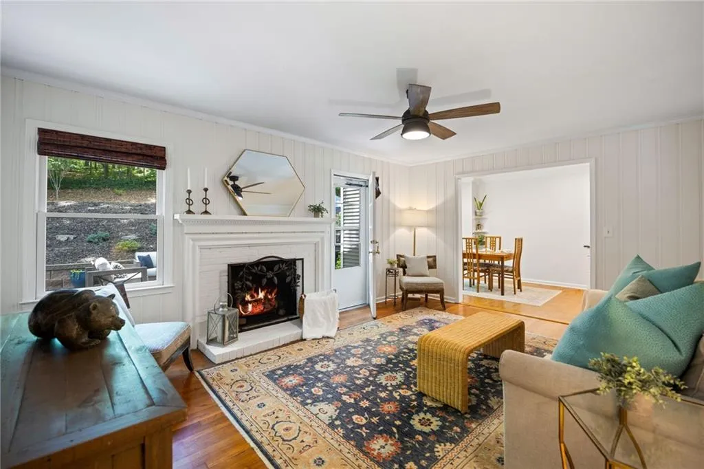 6800 Wright Road, Atlanta, Georgia 30328, 5 Bedrooms Bedrooms, ,3 BathroomsBathrooms,Residential,Sold,6800 Wright Road,7575579