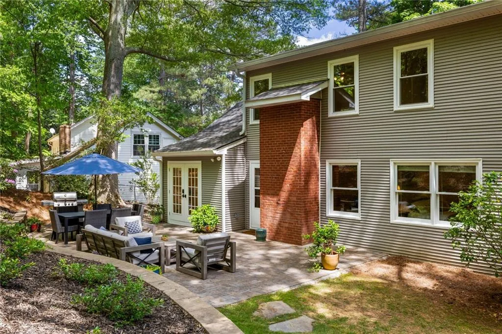 6800 Wright Road, Atlanta, Georgia 30328, 5 Bedrooms Bedrooms, ,3 BathroomsBathrooms,Residential,Sold,6800 Wright Road,7575579