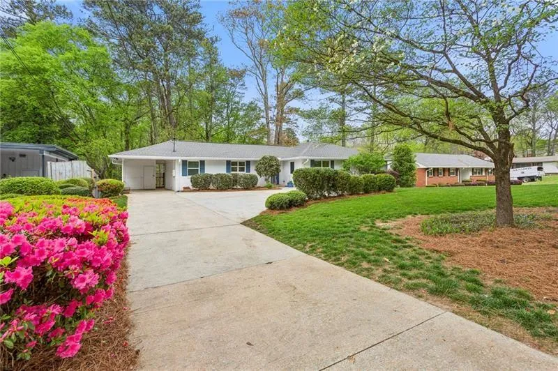 1155 Moores Mill Road Nw, Atlanta, Georgia 30327, 3 Bedrooms Bedrooms, ,2 BathroomsBathrooms,Residential,Sold,1155 Moores Mill Road Nw,7571158