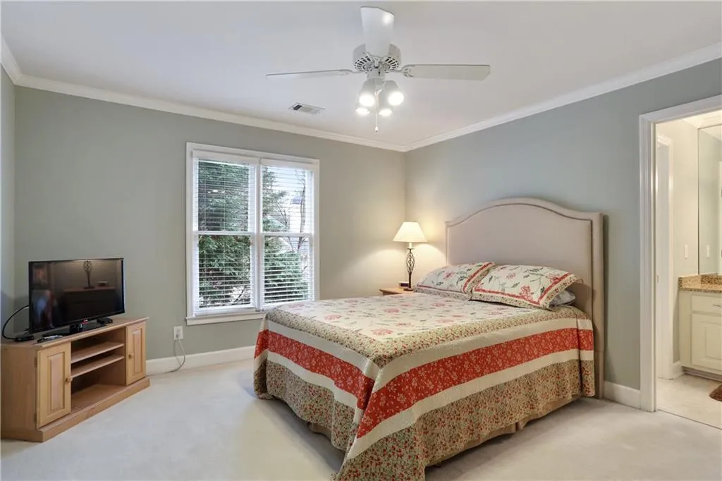 115 Barnard Place, Sandy Springs, Georgia 30328, 5 Bedrooms Bedrooms, ,3 BathroomsBathrooms,Residential,Sold,115 Barnard Place,5951226