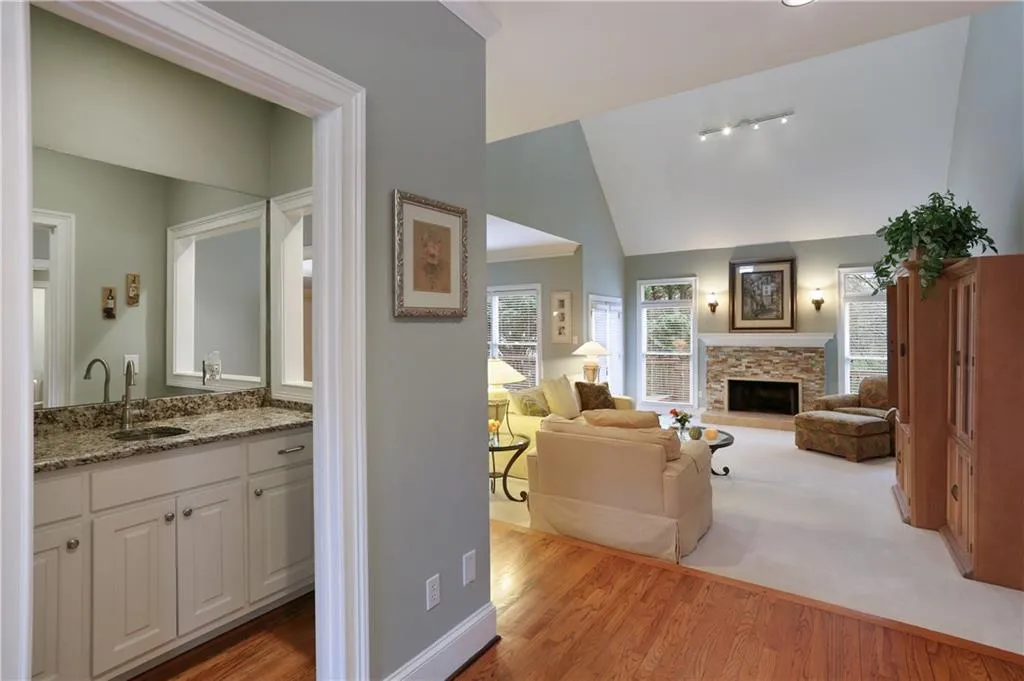 115 Barnard Place, Sandy Springs, Georgia 30328, 5 Bedrooms Bedrooms, ,3 BathroomsBathrooms,Residential,Sold,115 Barnard Place,5951226 115 Barnard Place, Sandy Springs, Georgia 30328, 5 Bedrooms Bedrooms, ,3 BathroomsBathrooms,Residential,Sold,115 Barnard Place,5951226