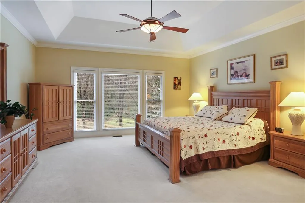 115 Barnard Place, Sandy Springs, Georgia 30328, 5 Bedrooms Bedrooms, ,3 BathroomsBathrooms,Residential,Sold,115 Barnard Place,5951226