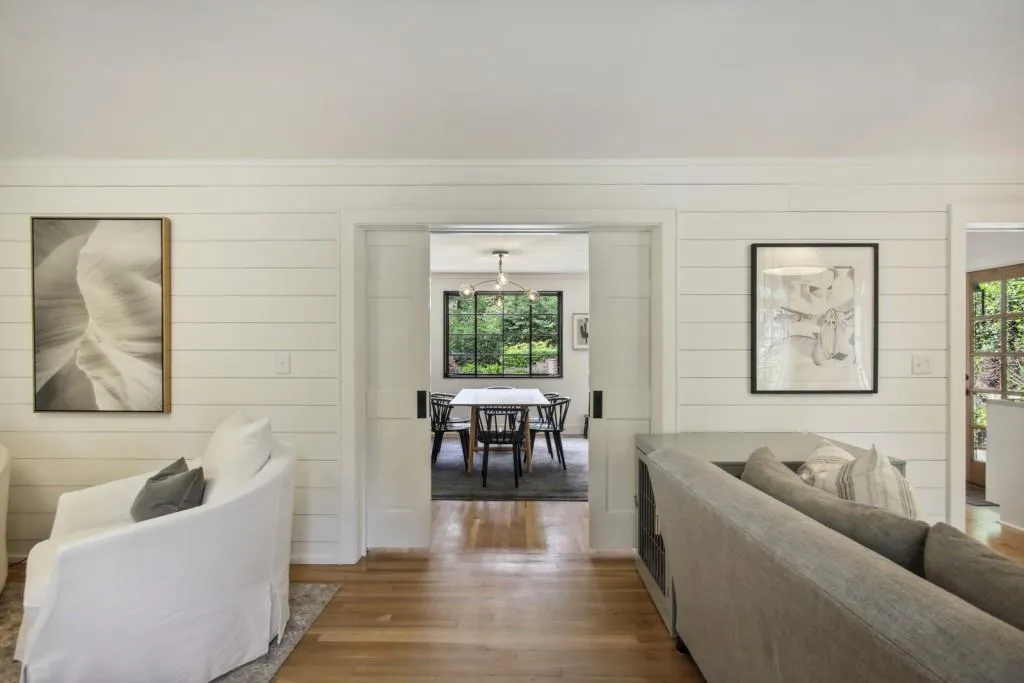 401 Pine Forest Road Ne, Sandy Springs, Georgia 30342, 3 Bedrooms Bedrooms, ,3 BathroomsBathrooms,Residential,Sold,401 Pine Forest Road Ne,7066380