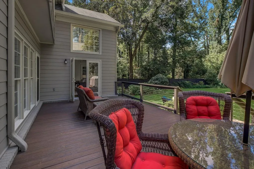 4174 Powers Ferry Road Nw, Atlanta, Georgia 30342, 5 Bedrooms Bedrooms, ,3 BathroomsBathrooms,Residential,For Sale,4174 Powers Ferry Road Nw,7625655