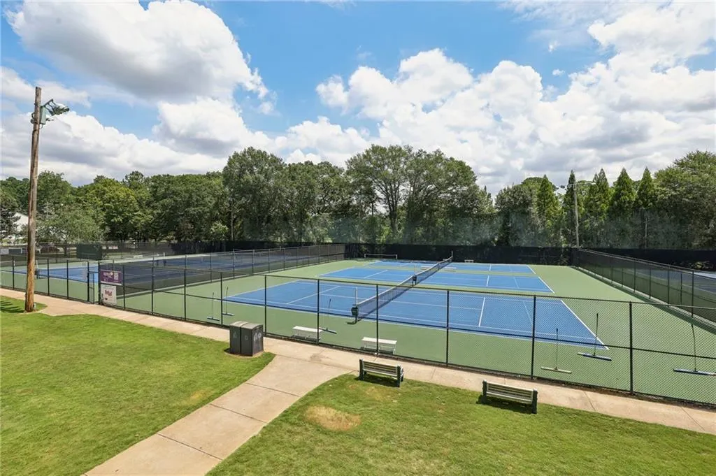 4174 Powers Ferry Road Nw, Atlanta, Georgia 30342, 5 Bedrooms Bedrooms, ,3 BathroomsBathrooms,Residential,For Sale,4174 Powers Ferry Road Nw,7625655