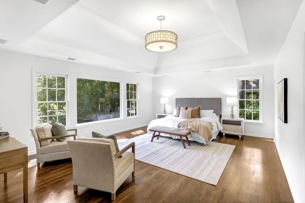 4174 Powers Ferry Road Nw, Atlanta, Georgia 30342, 5 Bedrooms Bedrooms, ,3 BathroomsBathrooms,Residential,For Sale,4174 Powers Ferry Road Nw,7625655