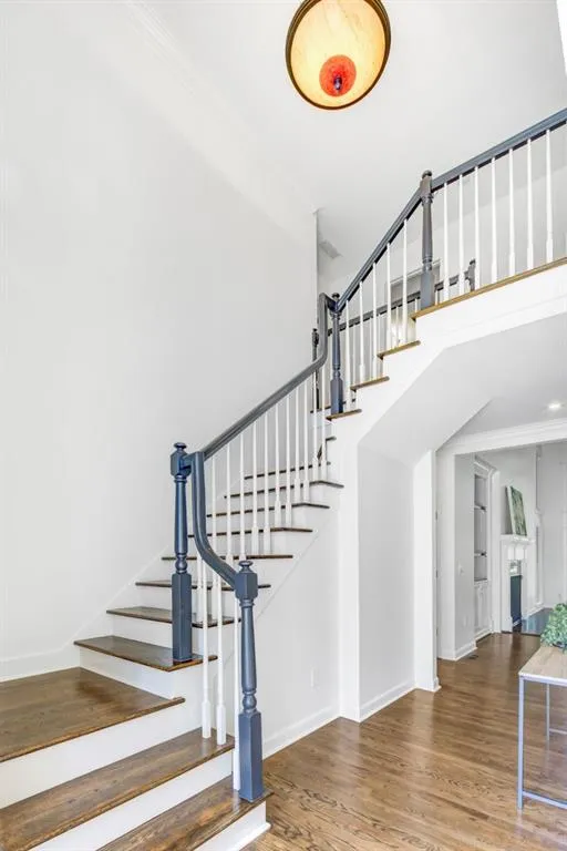 4174 Powers Ferry Road Nw, Atlanta, Georgia 30342, 5 Bedrooms Bedrooms, ,3 BathroomsBathrooms,Residential,For Sale,4174 Powers Ferry Road Nw,7625655