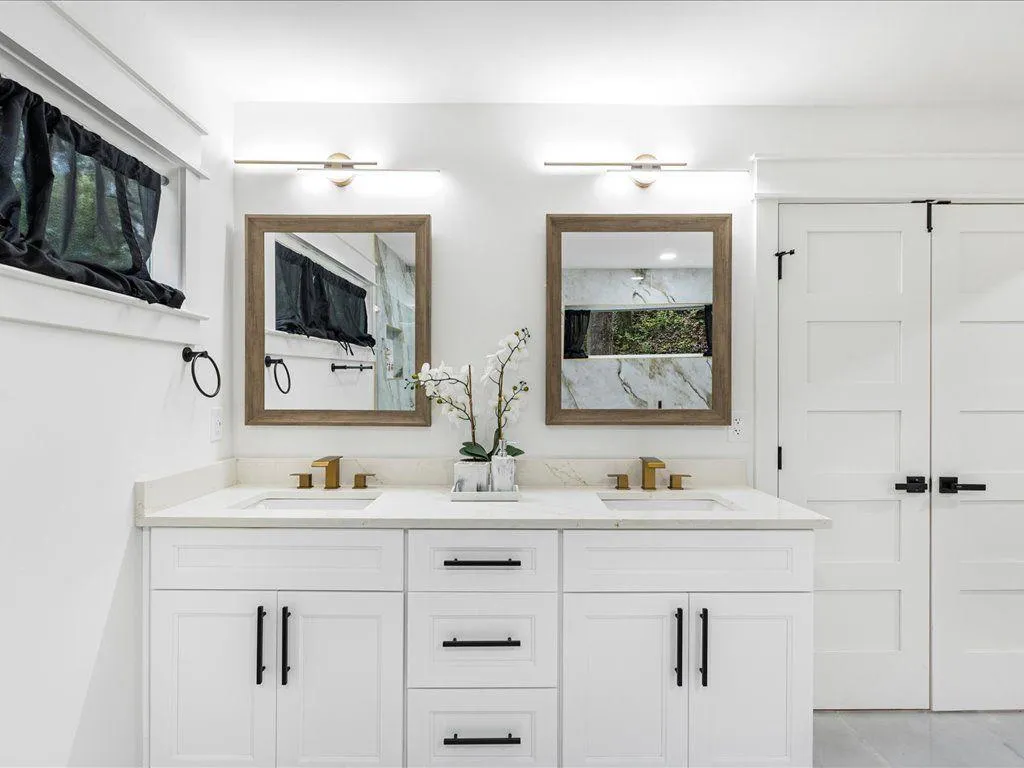 1153 Dawn View Lane Nw, Atlanta, Georgia 30327, 4 Bedrooms Bedrooms, ,4 BathroomsBathrooms,Residential,For Sale,1153 Dawn View Lane Nw,7657991 1153 Dawn View Lane Nw, Atlanta, Georgia 30327, 4 Bedrooms Bedrooms, ,4 BathroomsBathrooms,Residential,For Sale,1153 Dawn View Lane Nw,7657991