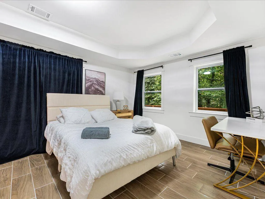 1153 Dawn View Lane Nw, Atlanta, Georgia 30327, 4 Bedrooms Bedrooms, ,4 BathroomsBathrooms,Residential,For Sale,1153 Dawn View Lane Nw,7657991 1153 Dawn View Lane Nw, Atlanta, Georgia 30327, 4 Bedrooms Bedrooms, ,4 BathroomsBathrooms,Residential,For Sale,1153 Dawn View Lane Nw,7657991