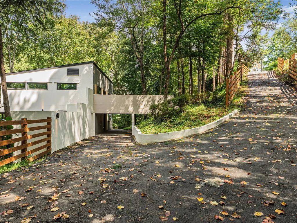 1153 Dawn View Lane Nw, Atlanta, Georgia 30327, 4 Bedrooms Bedrooms, ,4 BathroomsBathrooms,Residential,For Sale,1153 Dawn View Lane Nw,7657991 1153 Dawn View Lane Nw, Atlanta, Georgia 30327, 4 Bedrooms Bedrooms, ,4 BathroomsBathrooms,Residential,For Sale,1153 Dawn View Lane Nw,7657991