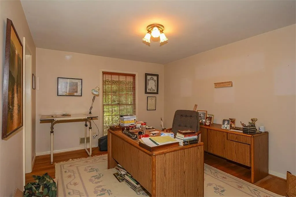5865 Greenbrier Road, Atlanta, Georgia 30328, 4 Bedrooms Bedrooms, ,2 BathroomsBathrooms,Residential,Sold,5865 Greenbrier Road,5678607
