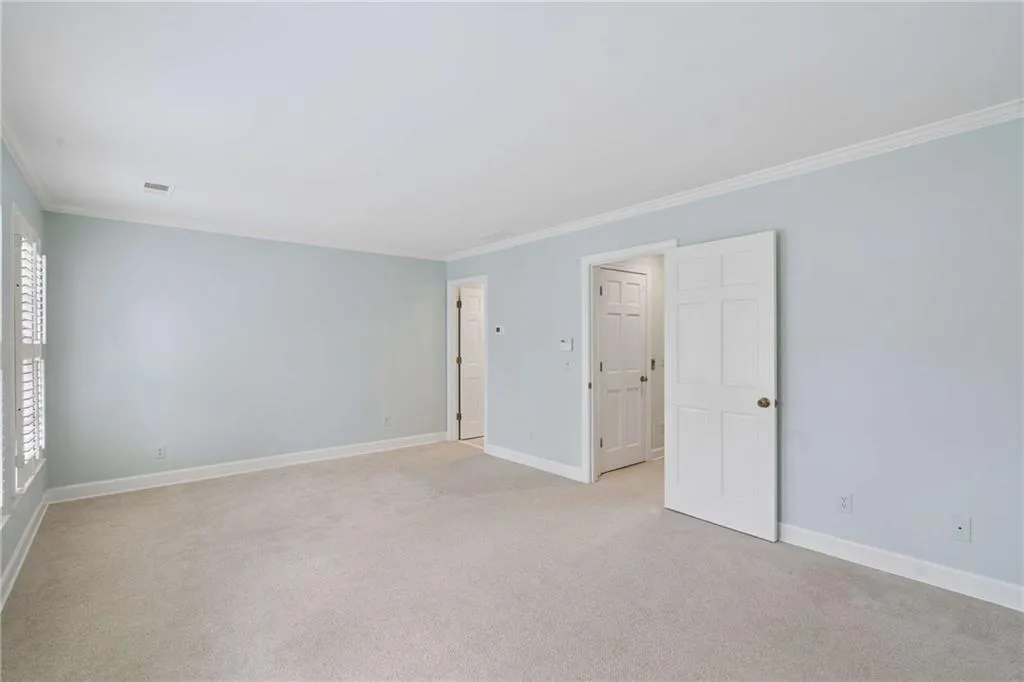 17 Muscogee Way, Atlanta, Georgia 30305, 4 Bedrooms Bedrooms, 0 ,3 BathroomsBathrooms,Residential,For Sale,17 Muscogee Way,7736310
