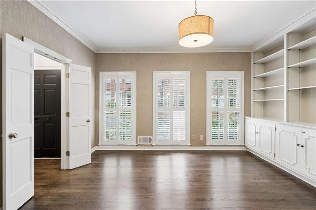 Den/office or 4th bedroom with private full bath.