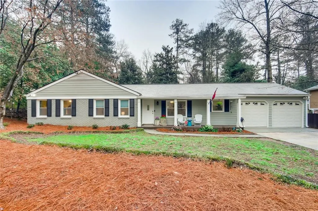 175 Chaseland Road, Atlanta, Georgia 30328, 3 Bedrooms Bedrooms, ,2 BathroomsBathrooms,Residential,Sold,175 Chaseland Road,6685506