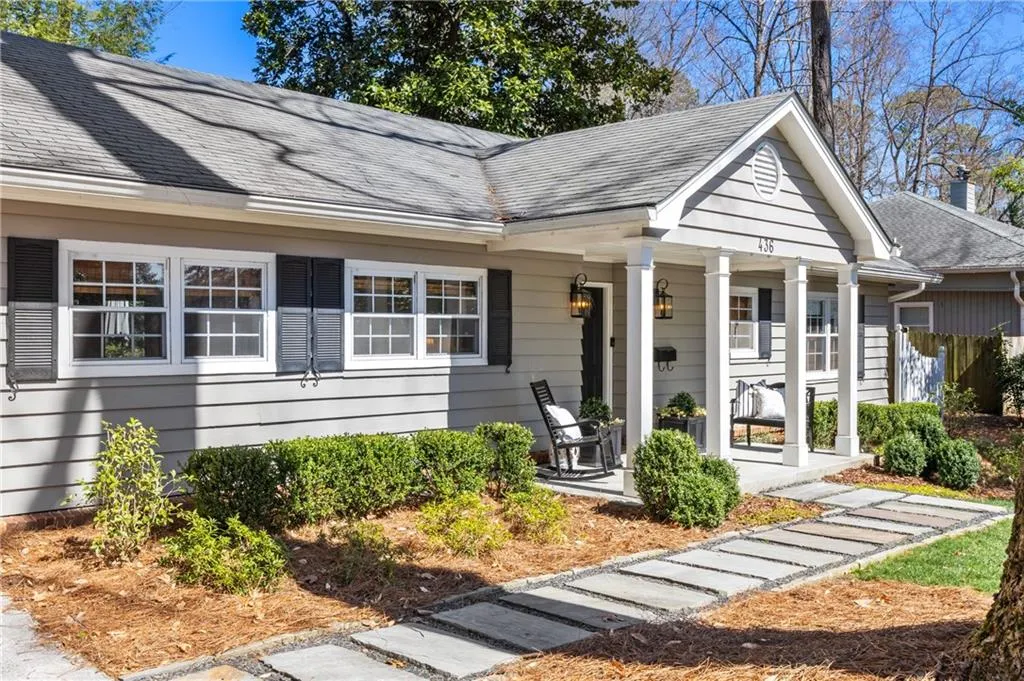 436 Carolwood Lane, Atlanta, Georgia 30342, 3 Bedrooms Bedrooms, ,2 BathroomsBathrooms,Residential,Sold,436 Carolwood Lane,7536859