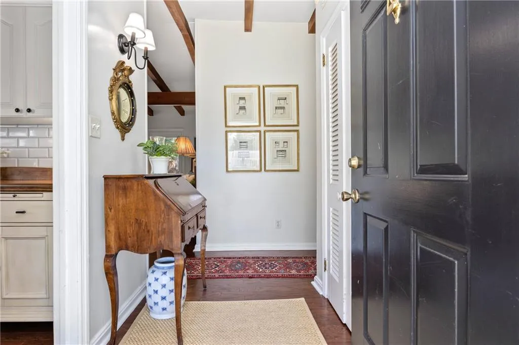 436 Carolwood Lane, Atlanta, Georgia 30342, 3 Bedrooms Bedrooms, ,2 BathroomsBathrooms,Residential,Sold,436 Carolwood Lane,7536859