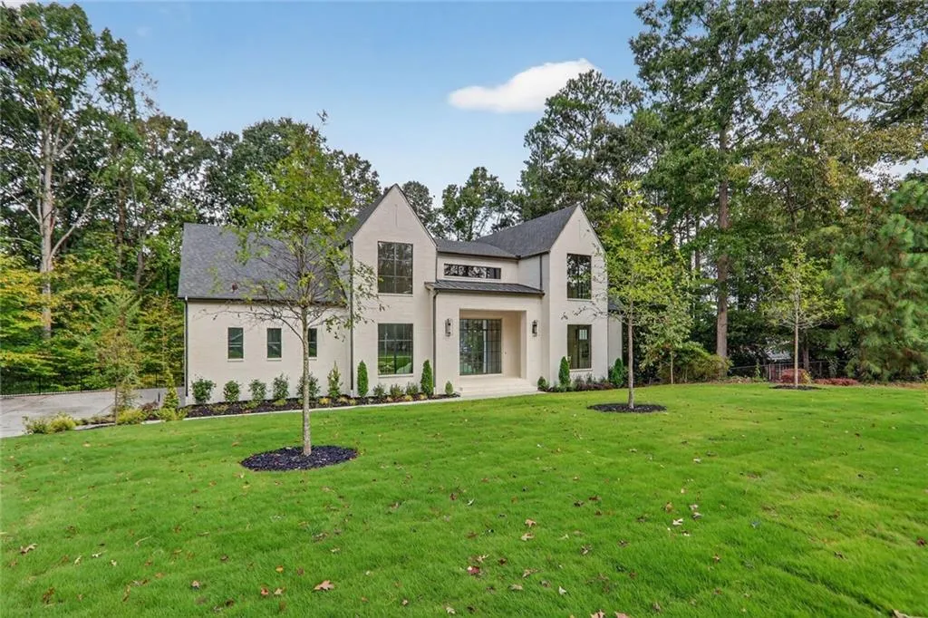 1430 Oconee Pass Ne, Brookhaven, Georgia 30319, 5 Bedrooms Bedrooms, ,5 BathroomsBathrooms,Residential,For Sale,1430 Oconee Pass Ne,7554875