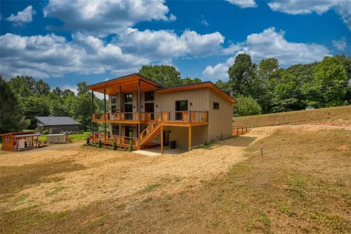 483 Church Street, Blue Ridge, Georgia 30513