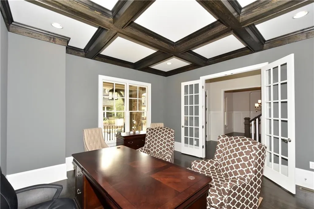 475 Belada Boulevard, Sandy Springs, Georgia 30342, 5 Bedrooms Bedrooms, ,4 BathroomsBathrooms,Residential,Sold,475 Belada Boulevard,5695220