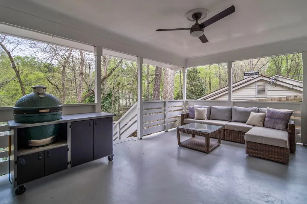 435 Forest Valley Road, Sandy Springs, Georgia 30342, 5 Bedrooms Bedrooms, ,3 BathroomsBathrooms,Residential,Sold,435 Forest Valley Road,7195904
