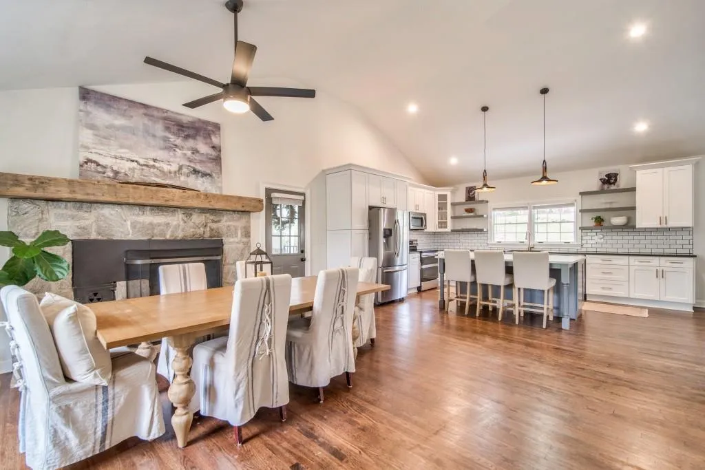 435 Forest Valley Road, Sandy Springs, Georgia 30342, 5 Bedrooms Bedrooms, ,3 BathroomsBathrooms,Residential,Sold,435 Forest Valley Road,7195904