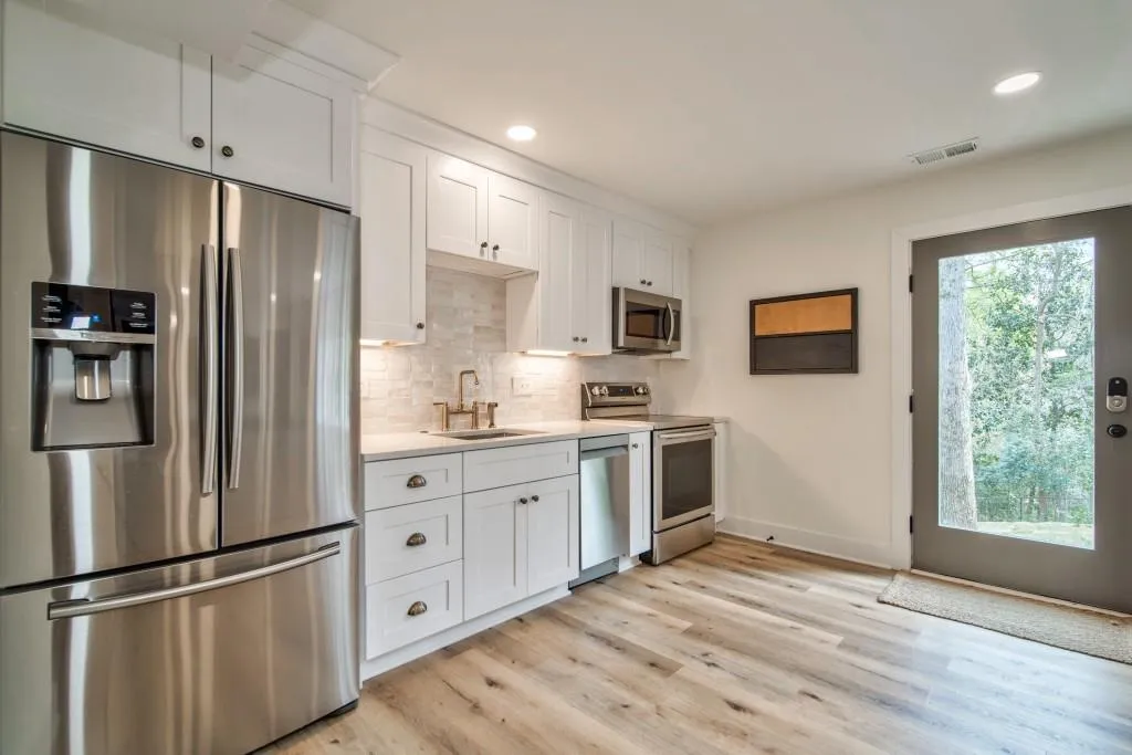 435 Forest Valley Road, Sandy Springs, Georgia 30342, 5 Bedrooms Bedrooms, ,3 BathroomsBathrooms,Residential,Sold,435 Forest Valley Road,7195904