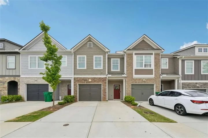 5811 Calle Vista Drive, Lithonia, Georgia 30058