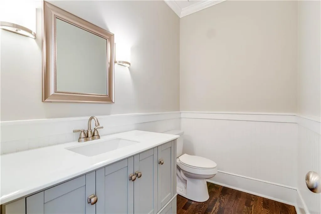 430 Waterridge Court, Sandy Springs, Georgia 30350, 4 Bedrooms Bedrooms, ,4 BathroomsBathrooms,Residential,Sold,430 Waterridge Court,6016026