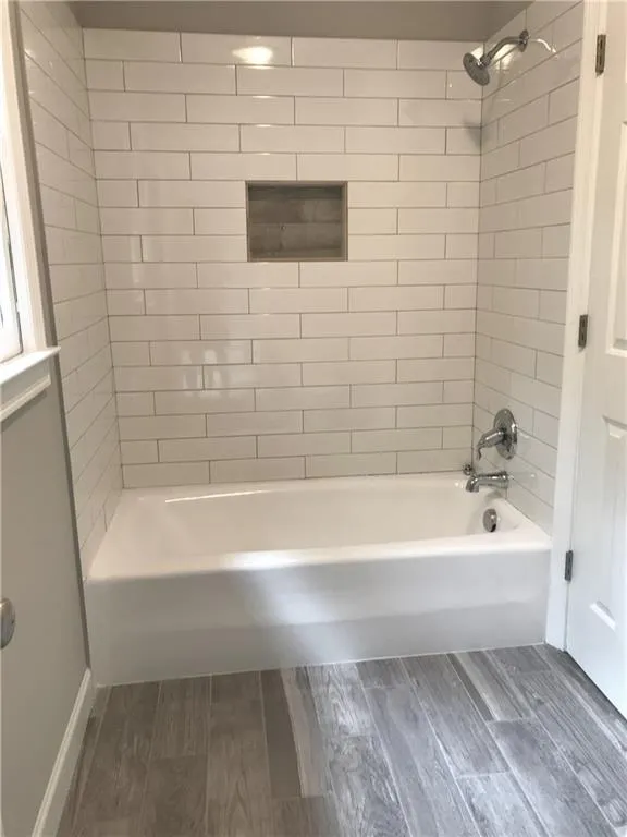 430 Waterridge Court, Sandy Springs, Georgia 30350, 4 Bedrooms Bedrooms, ,4 BathroomsBathrooms,Residential,Sold,430 Waterridge Court,6016026