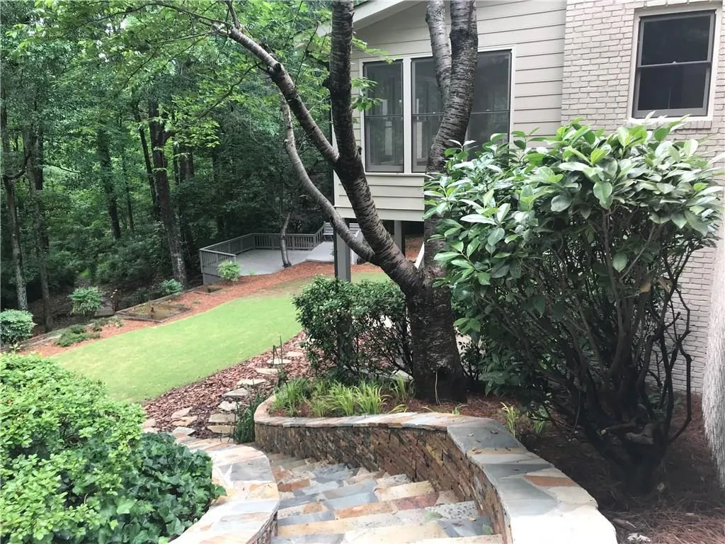 430 Waterridge Court, Sandy Springs, Georgia 30350, 4 Bedrooms Bedrooms, ,4 BathroomsBathrooms,Residential,Sold,430 Waterridge Court,6016026