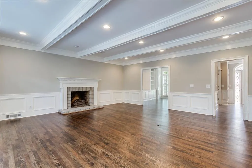 430 Waterridge Court, Sandy Springs, Georgia 30350, 4 Bedrooms Bedrooms, ,4 BathroomsBathrooms,Residential,Sold,430 Waterridge Court,6016026