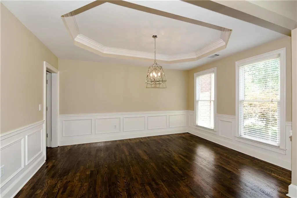 275 Windsor Gate Cove, Atlanta, Georgia 30342, 4 Bedrooms Bedrooms, ,3 BathroomsBathrooms,Residential,Sold,275 Windsor Gate Cove,6614931