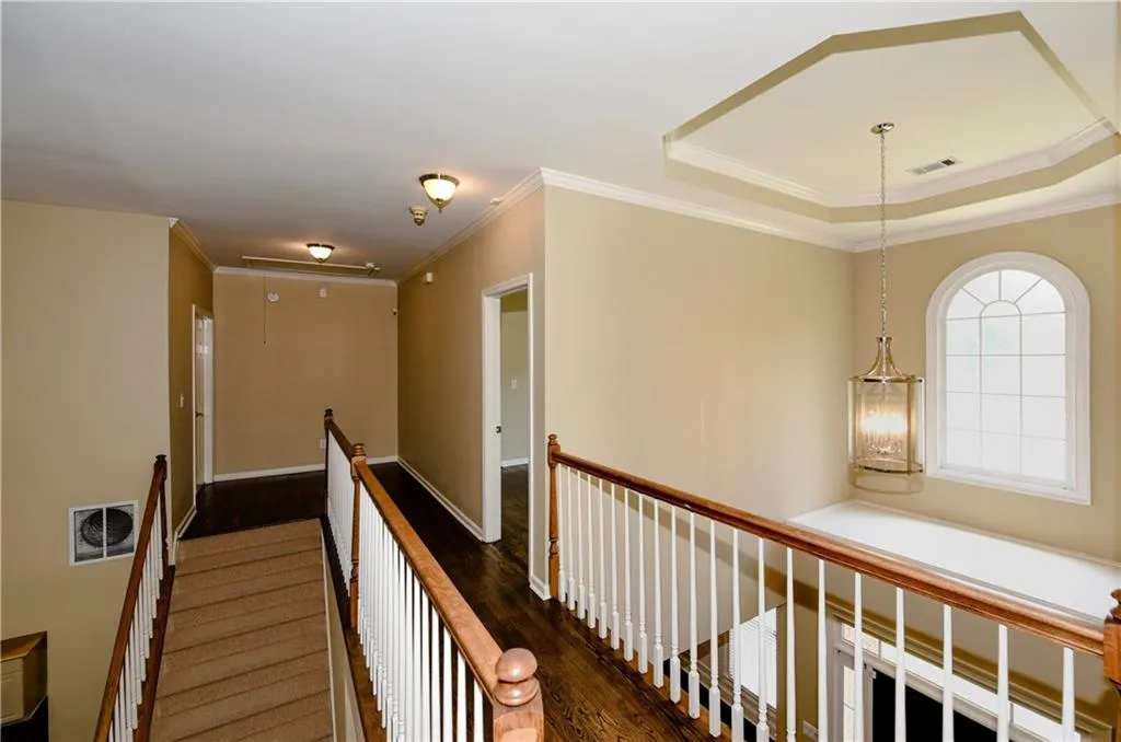 275 Windsor Gate Cove, Atlanta, Georgia 30342, 4 Bedrooms Bedrooms, ,3 BathroomsBathrooms,Residential,Sold,275 Windsor Gate Cove,6614931